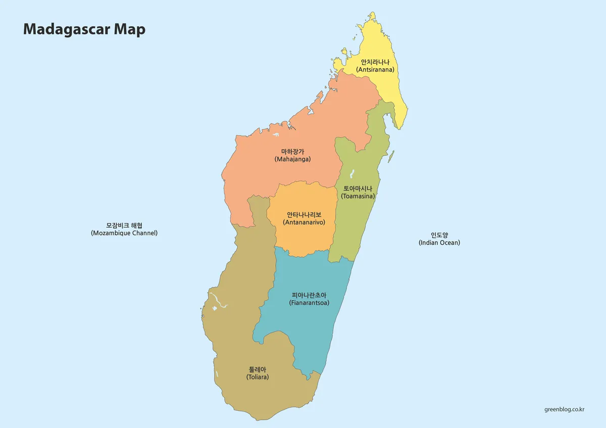 행정 구역이 색으로 구분된 마다가스카르 지도 이미지