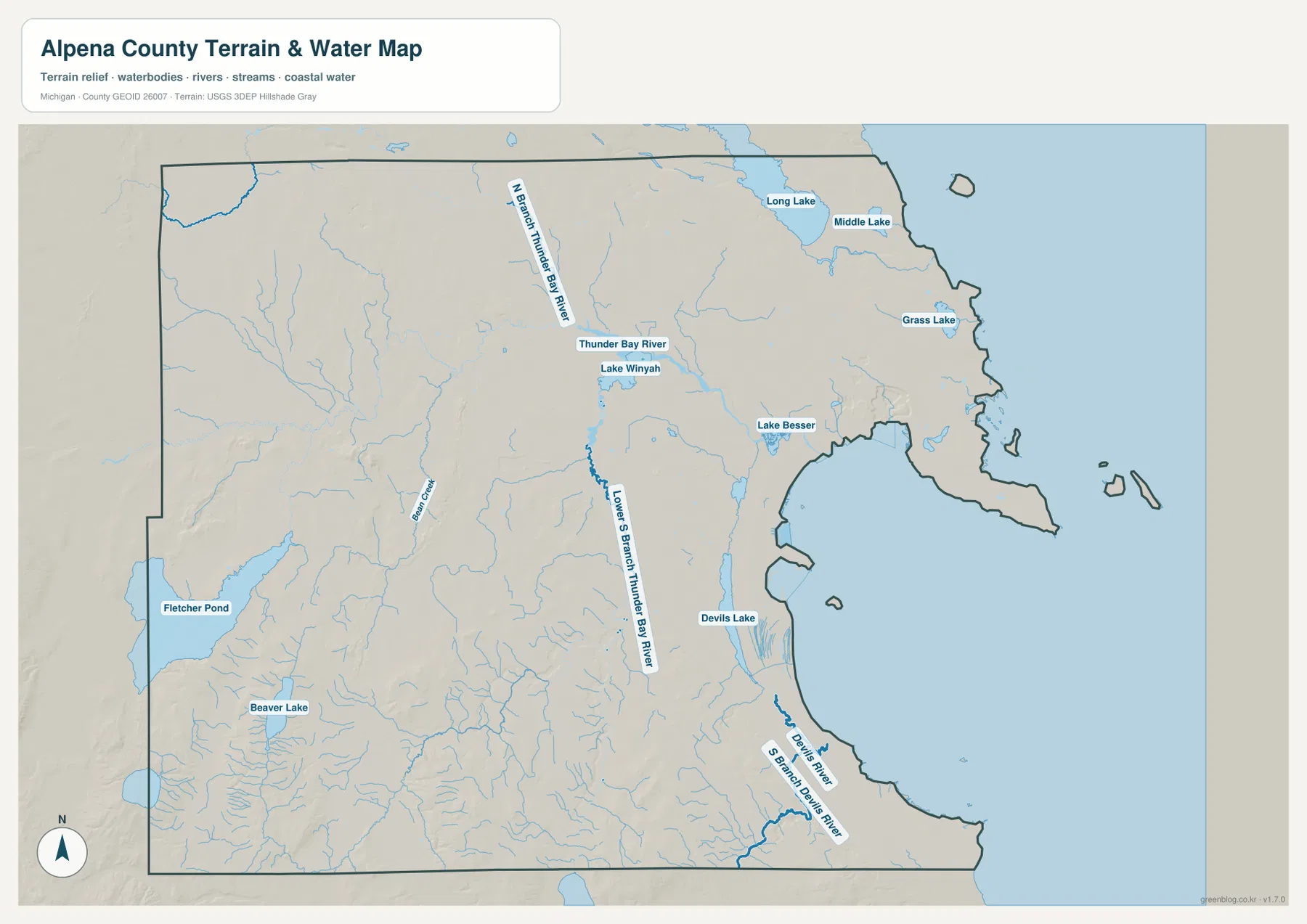 Thunder Bay River, North Branch Thunder Bay River, Long Lake, Fletcher Pond, Beaver Lake와 Lake Huron 해안이 표시된 Alpena County 수역 지도