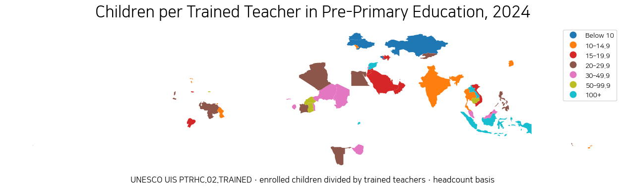 World map of children per trained teacher in pre-primary education in 2024